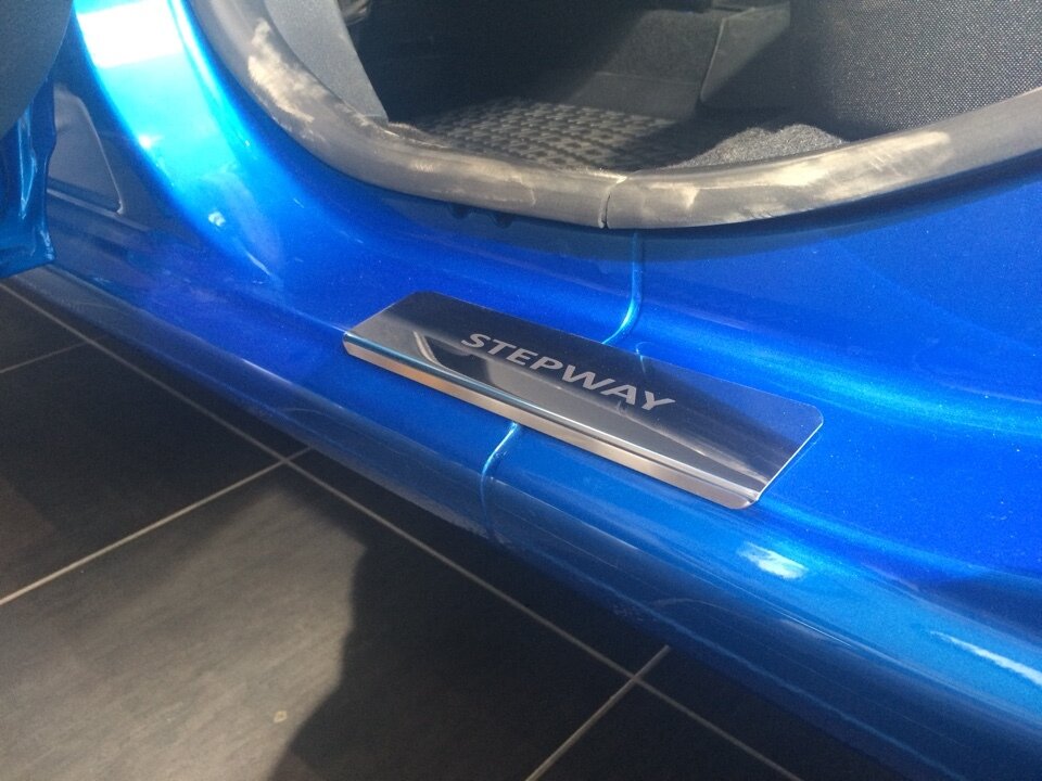 Накладки на пороги из нержавеющей стали 4шт. для Renault Sandero I