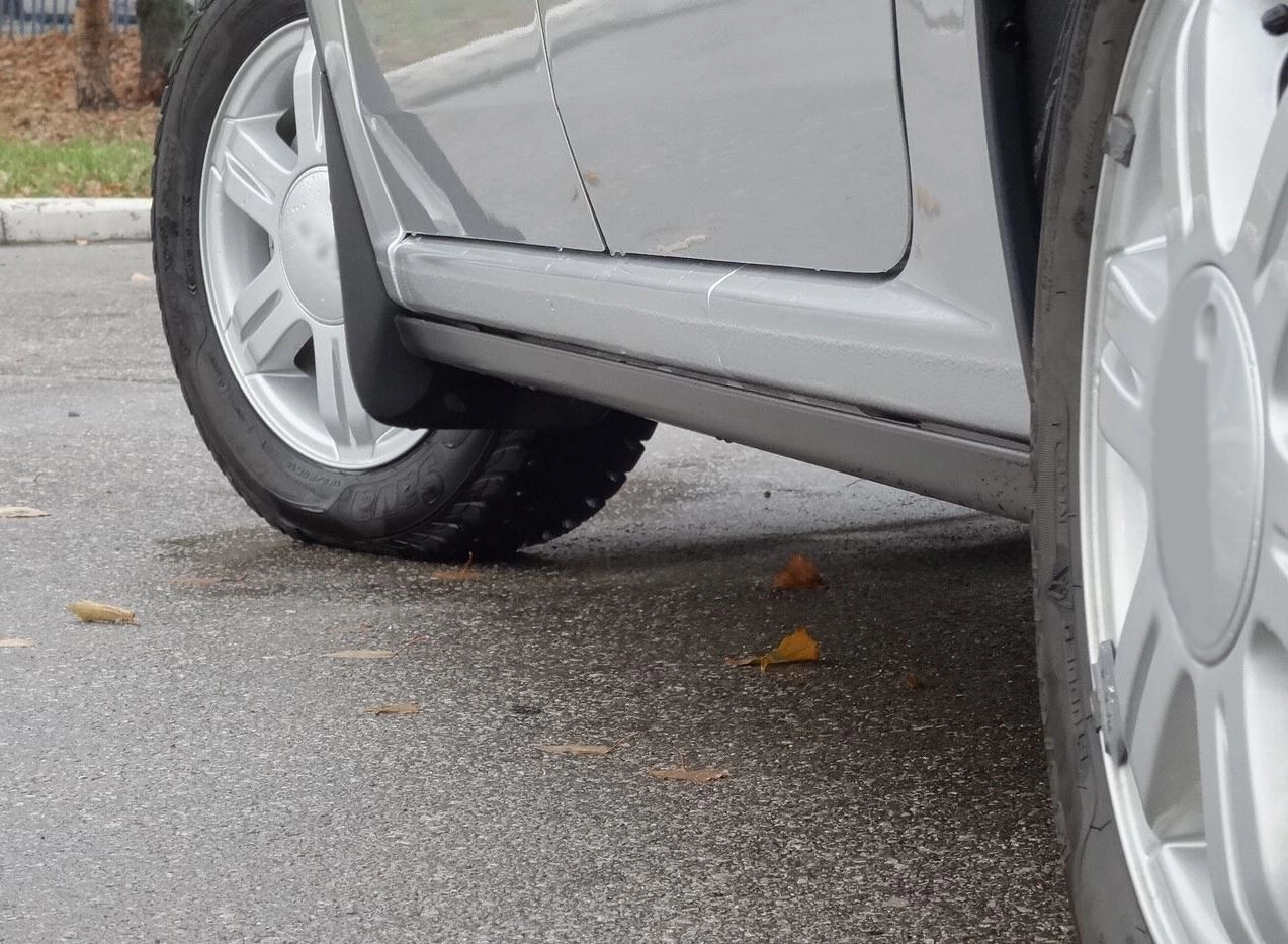 Брызговики передние для Avatr 12 I